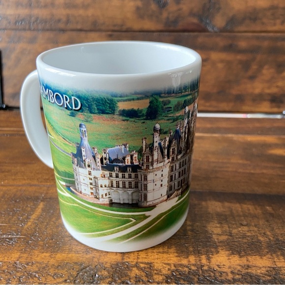Chambord Chateau Castle Loire Valley France Ceramic Souvenir Mug. - Picture 1 of 6
